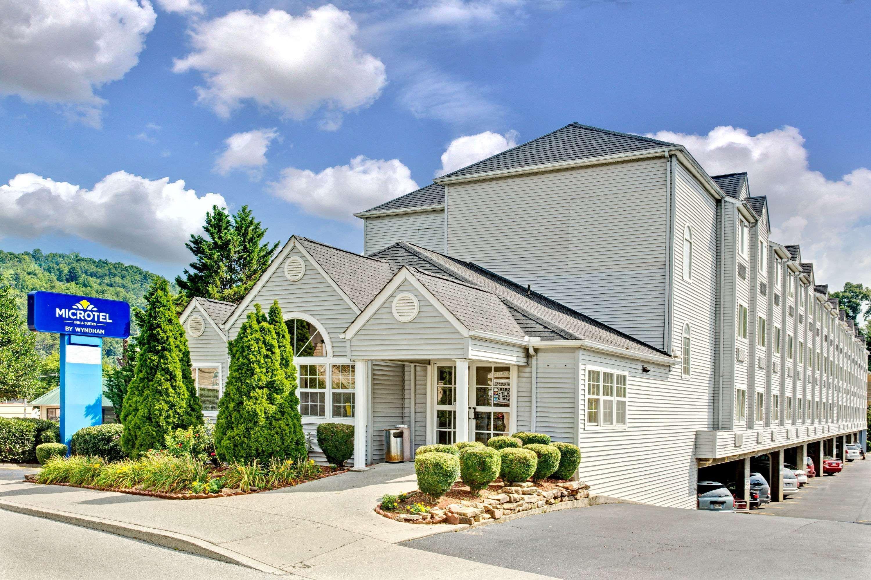 Microtel Inn & Suites By Wyndham Gatlinburg Exterior foto